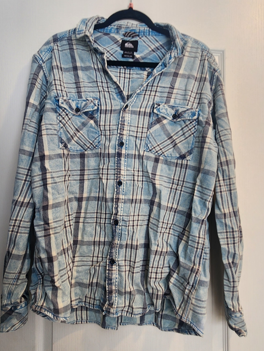 Quiksilver Light Blue Plaid Long-Sleeve Button-Down Shirt XL Euc